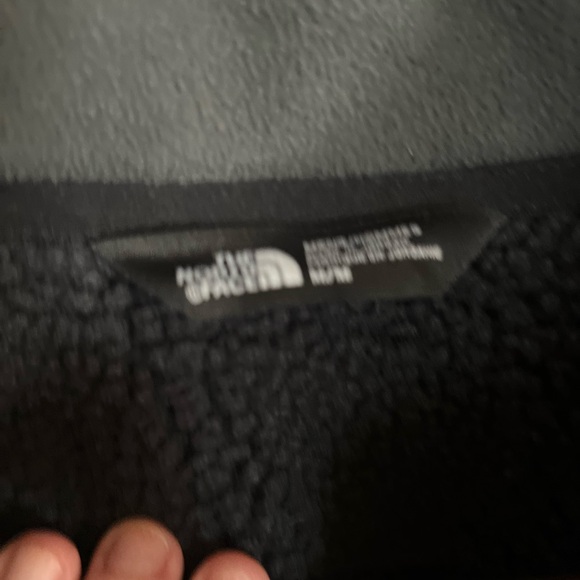 Mens Grey The Northface winter jacket - Picture 4 of 6